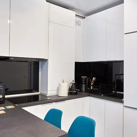 Apartment Seaside By Tomis
