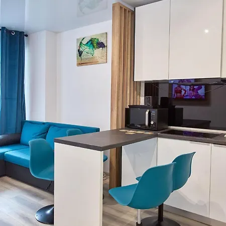 Apartment Seaside By Tomis