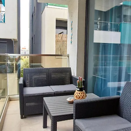 Seaside By Tomis Apartment